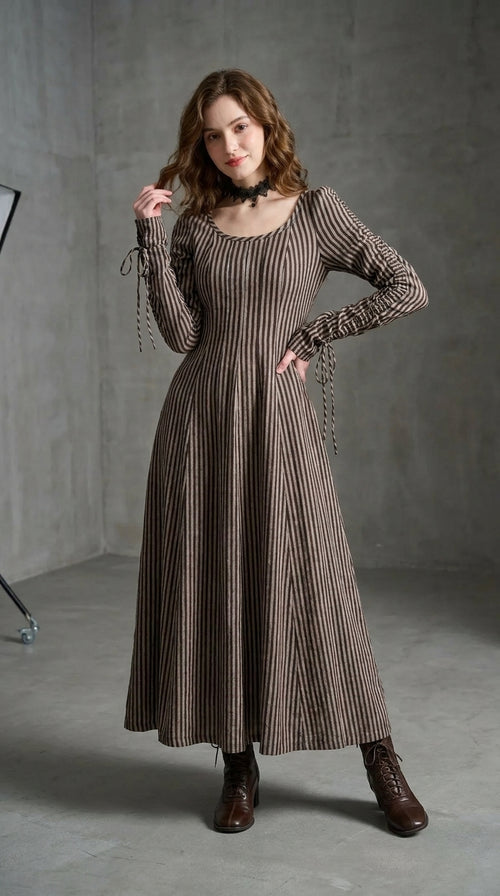 Vestido largo de rayas vintage Catalina con manga larga abullonada · Cloe Paris