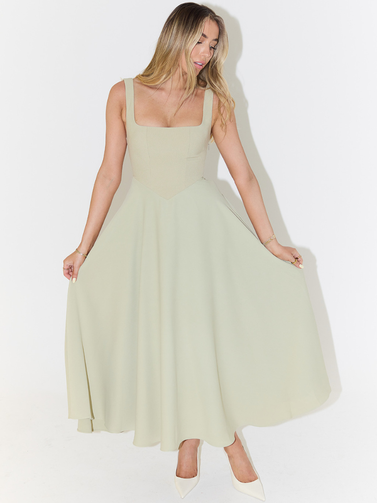 Melis | Vestido Midi con Escote Cuadrado