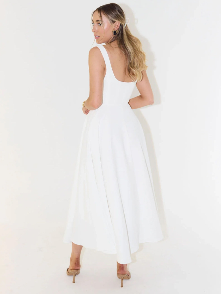 Melis | Vestido Midi con Escote Cuadrado